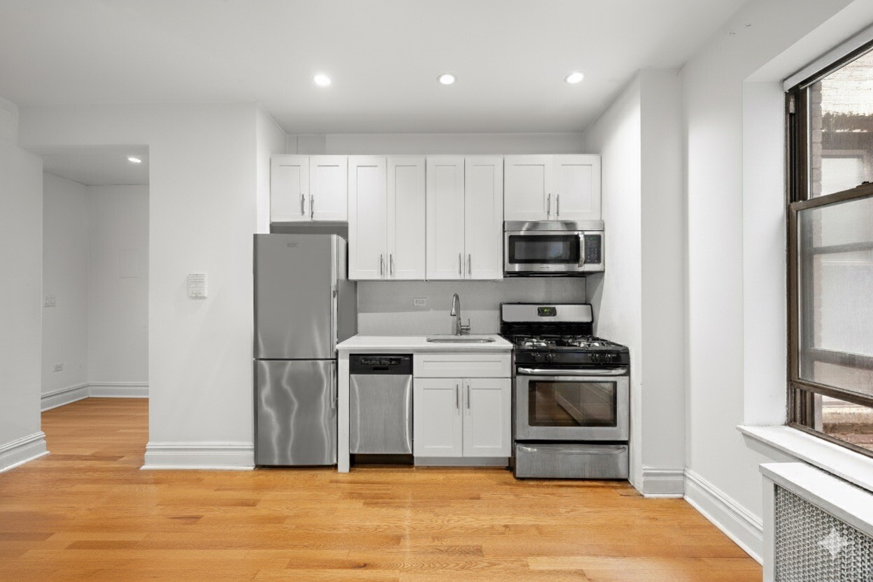750 Riverside Drive 2B Hamilton Heights New York NY 10031