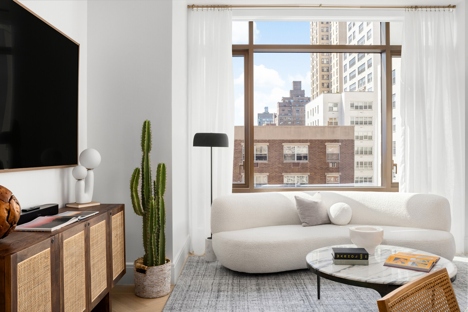 215 East 19th Street 6B Gramercy Park New York NY 10003