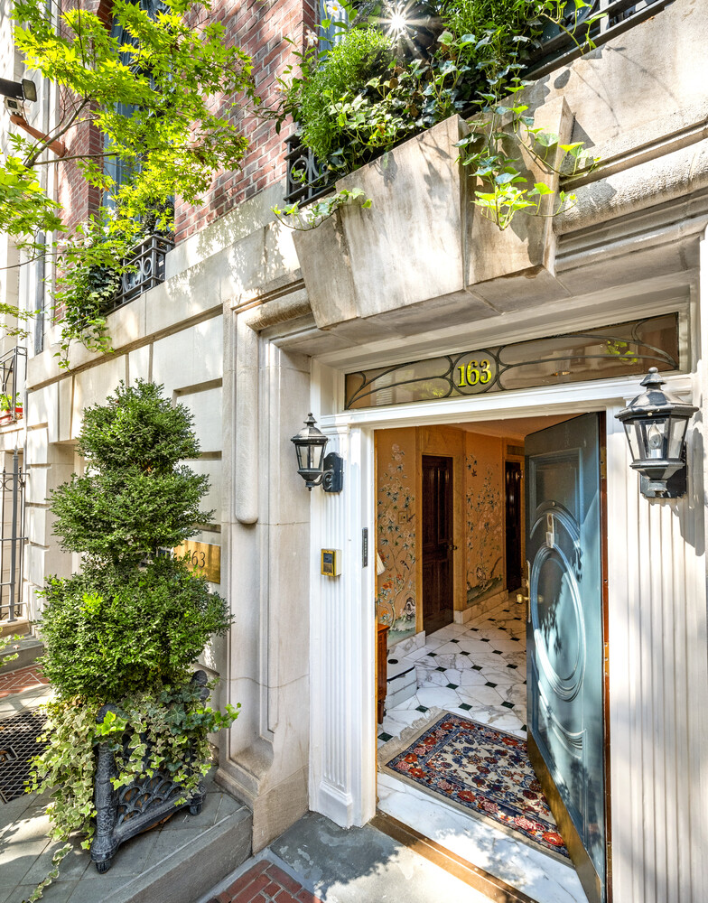 163 East 64th Street Upper East Side New York NY 10065