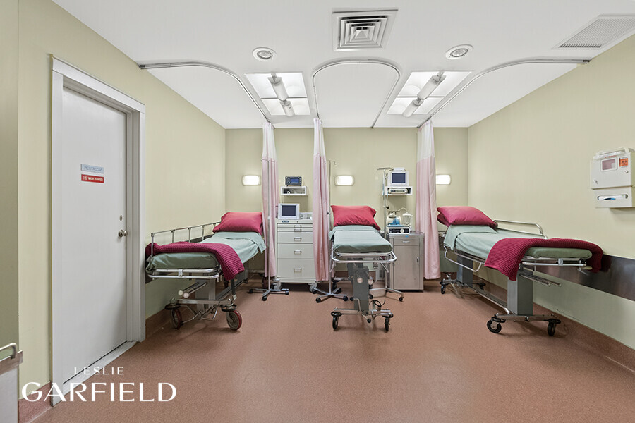 850 Park Avenue 1A/F Upper East Side New York NY 10075