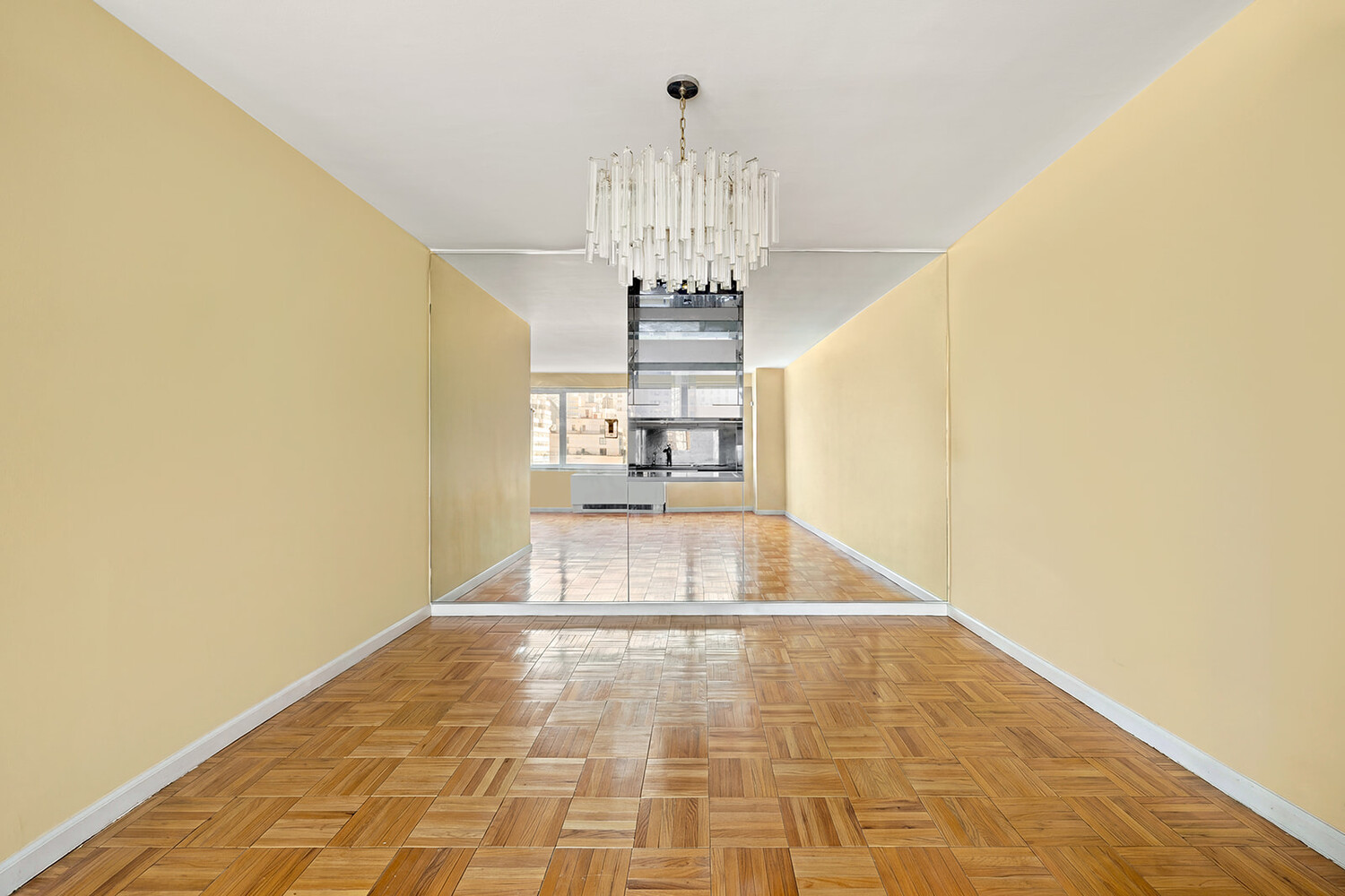 303 East 57th Street 9E Sutton Place New York NY 10022