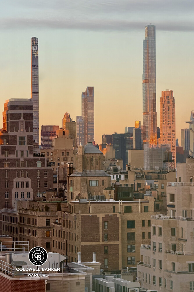 40 East 94th Street 17G Carnegie Hill New York NY 10128