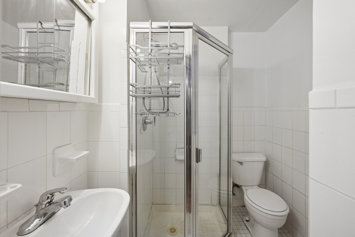 320 East 49th Street 23 Turtle Bay New York NY 10017