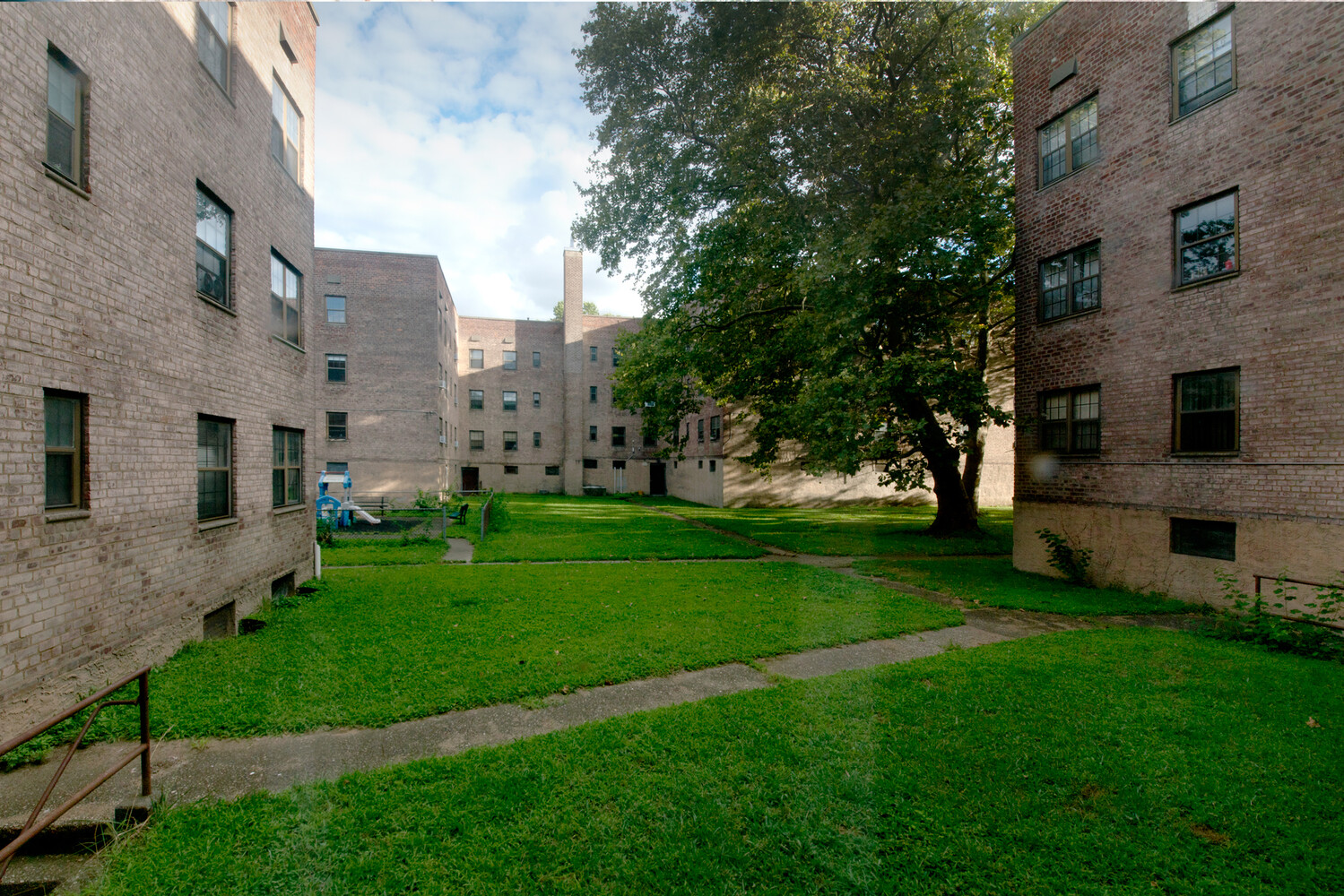 144-32 78th Avenue 1G Kew Gardens Hills Queens NY 11367