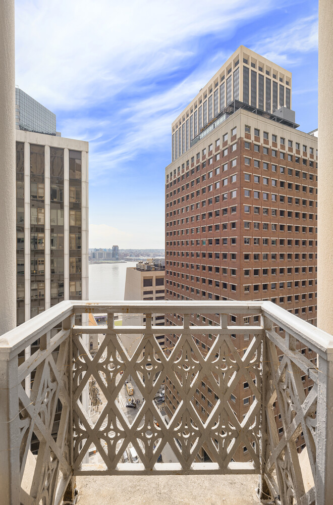 3 Hanover Square Financial District New York NY 10004