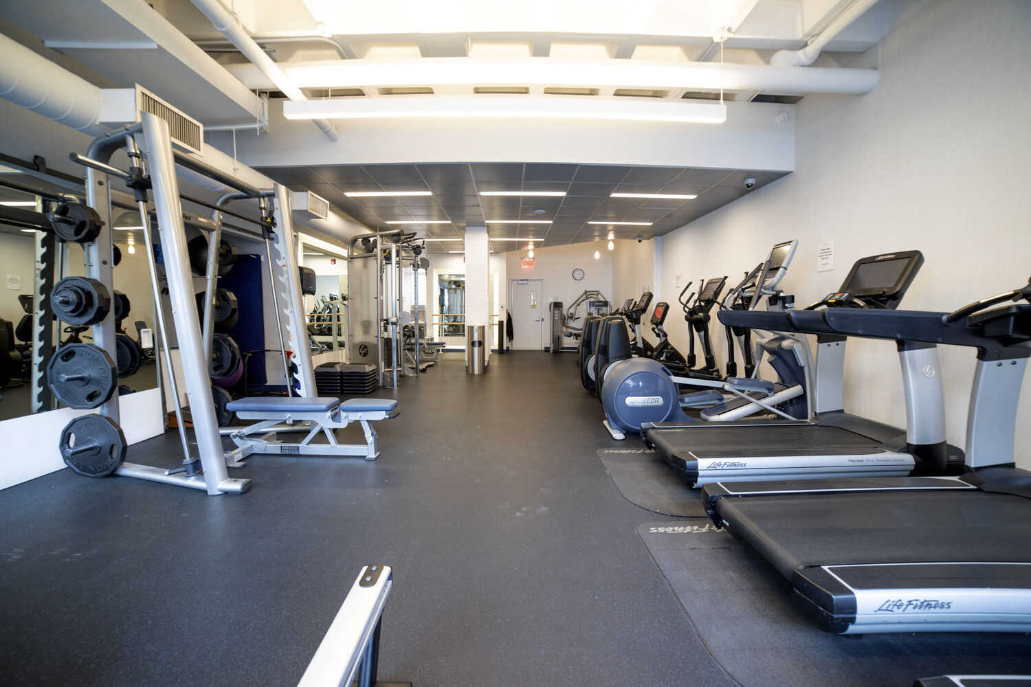 425 East 58th Street 22H Sutton Place New York NY 10022