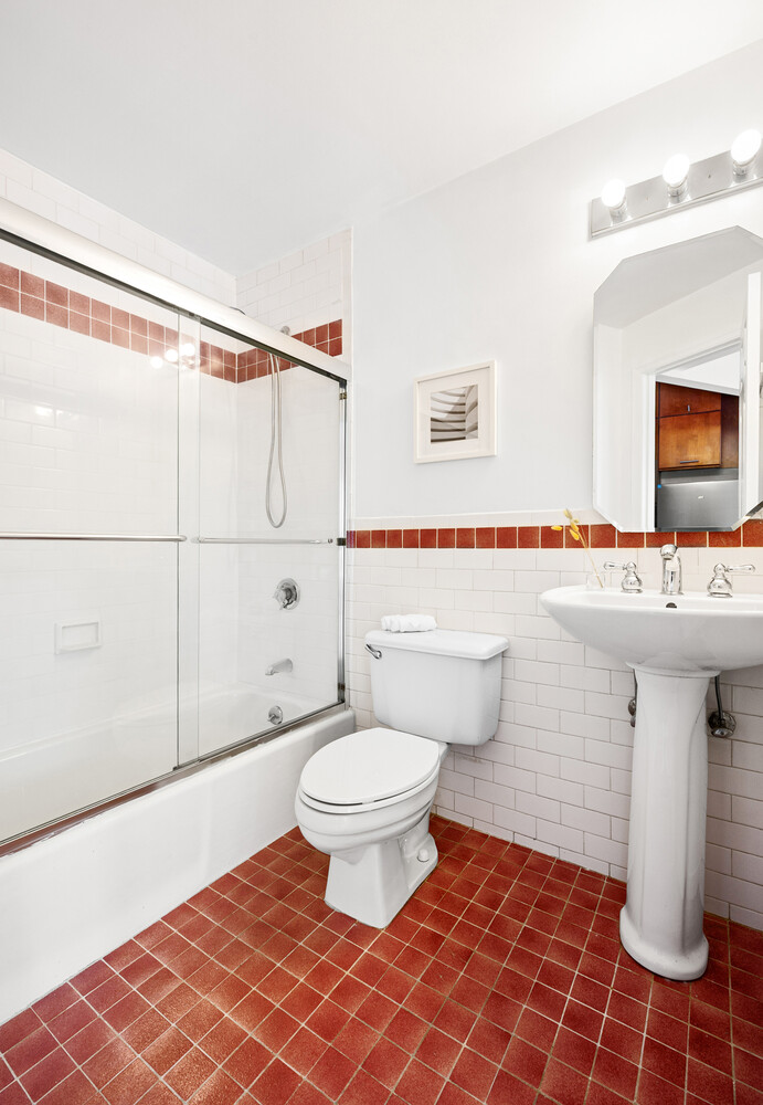 186 West 80th Street Upper West Side New York NY 10024