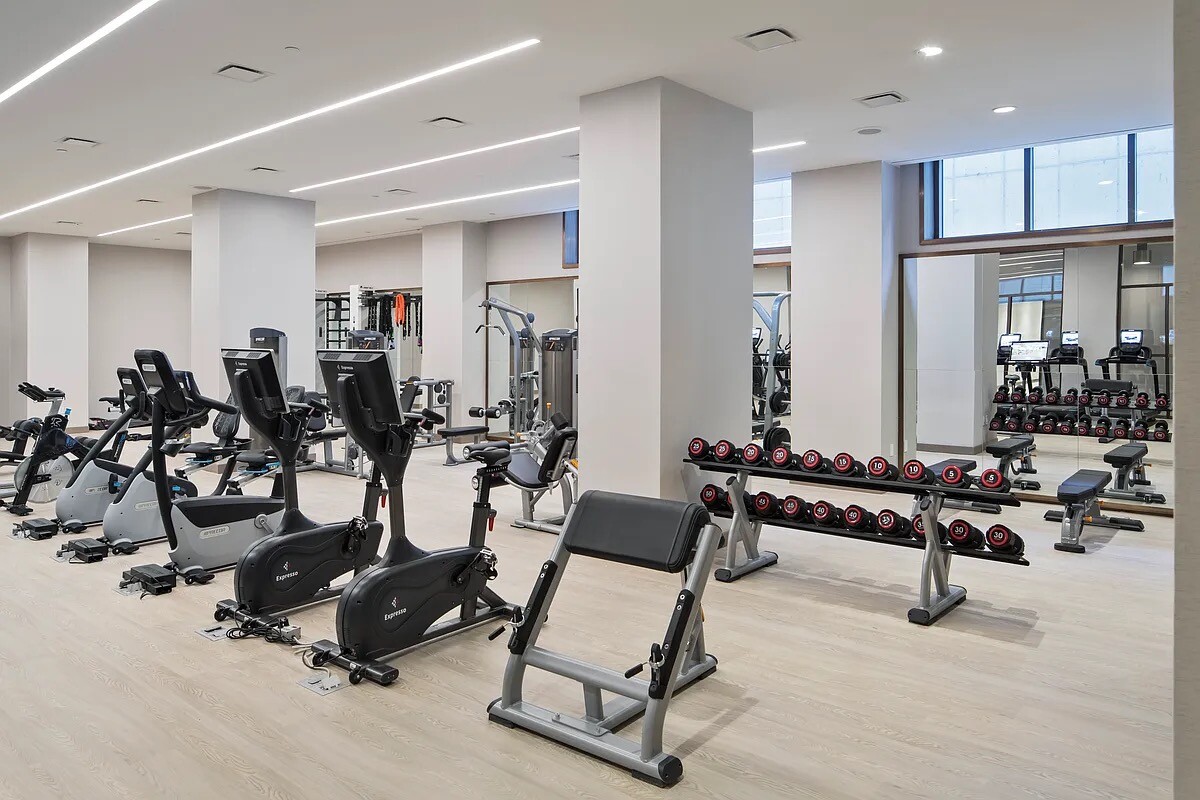 123 Linden Blvd. 17Y Flatbush Brooklyn NY 11226