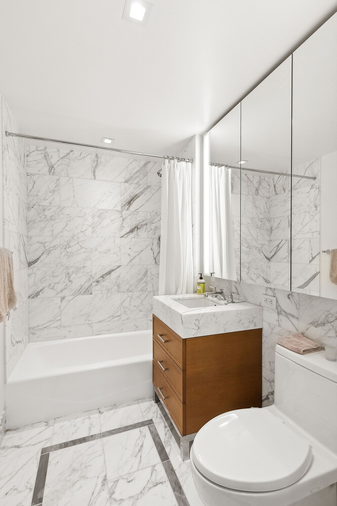 210 Warren Street 5C Battery Park City New York NY 10282