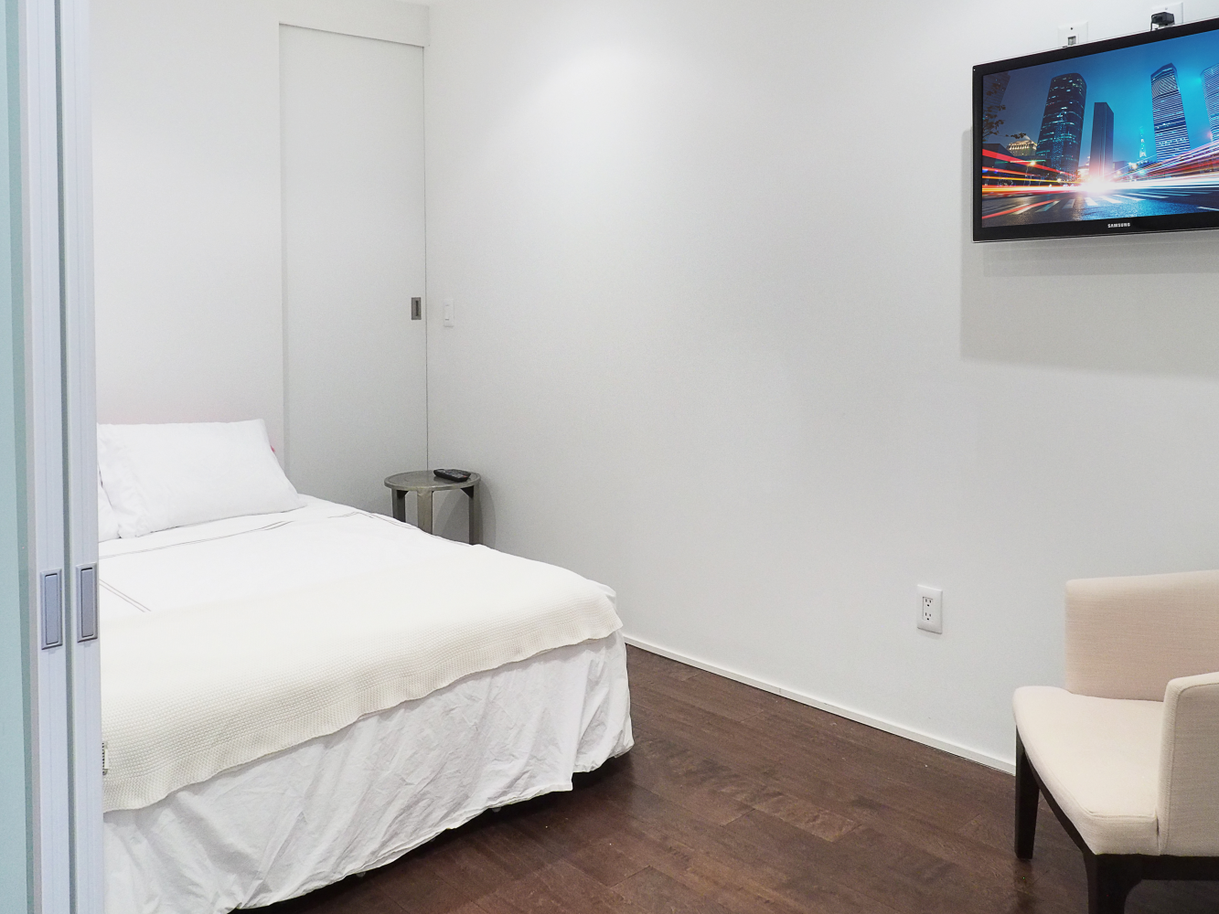 88 Greenwich Street, #522