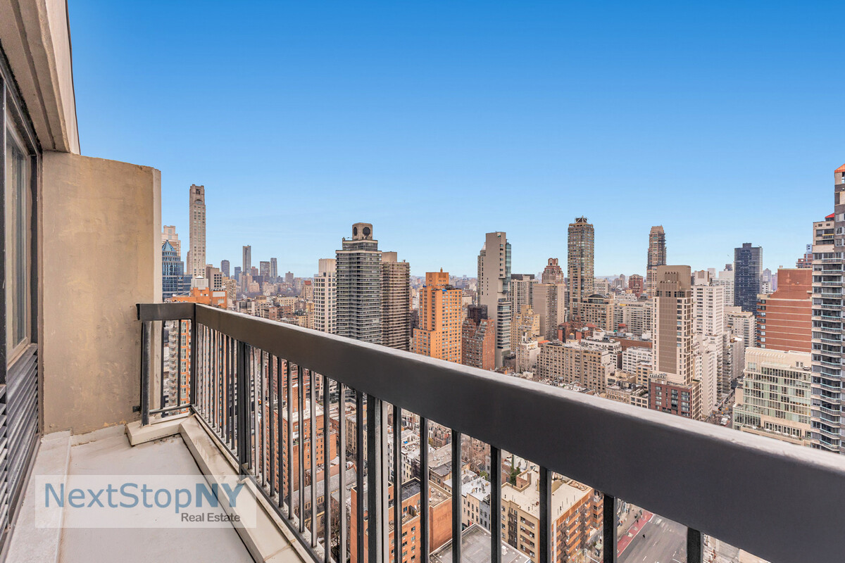 300 East 59th Street PH06 Sutton Place New York NY 10022