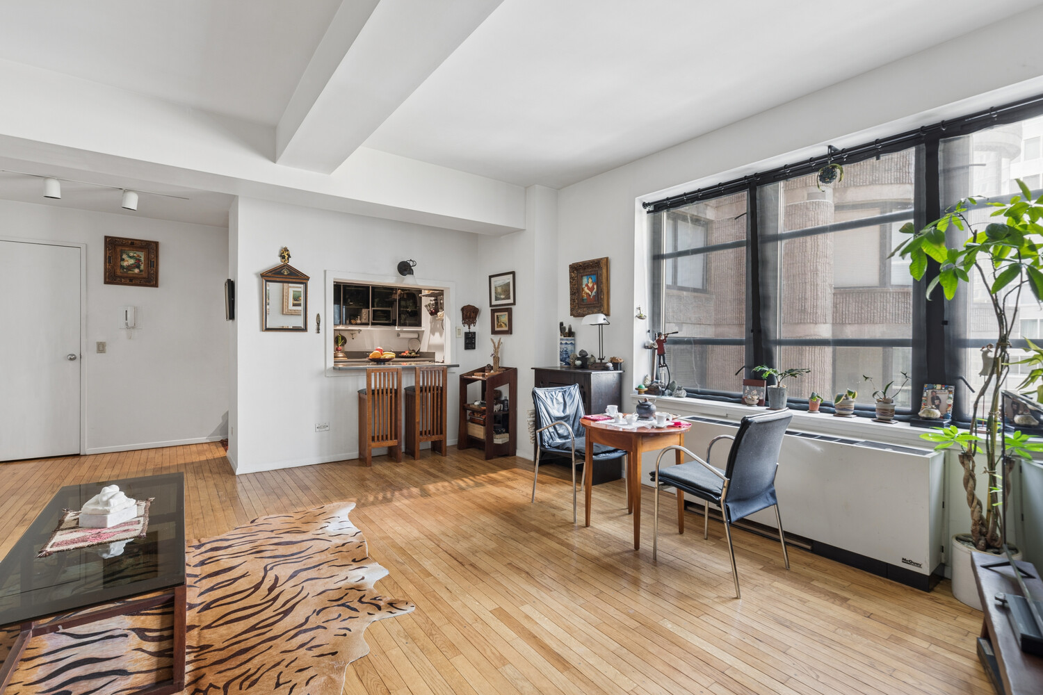 43 West 61st Street 16H Lincoln Square New York NY 10023