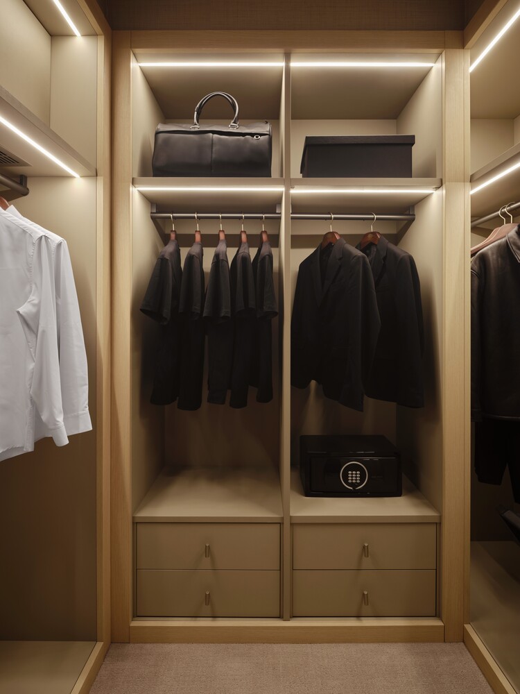 685 Fifth Avenue Midtown East New York NY 10022