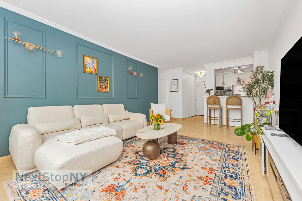 245 East 54th Street 22C Turtle Bay New York NY 10022