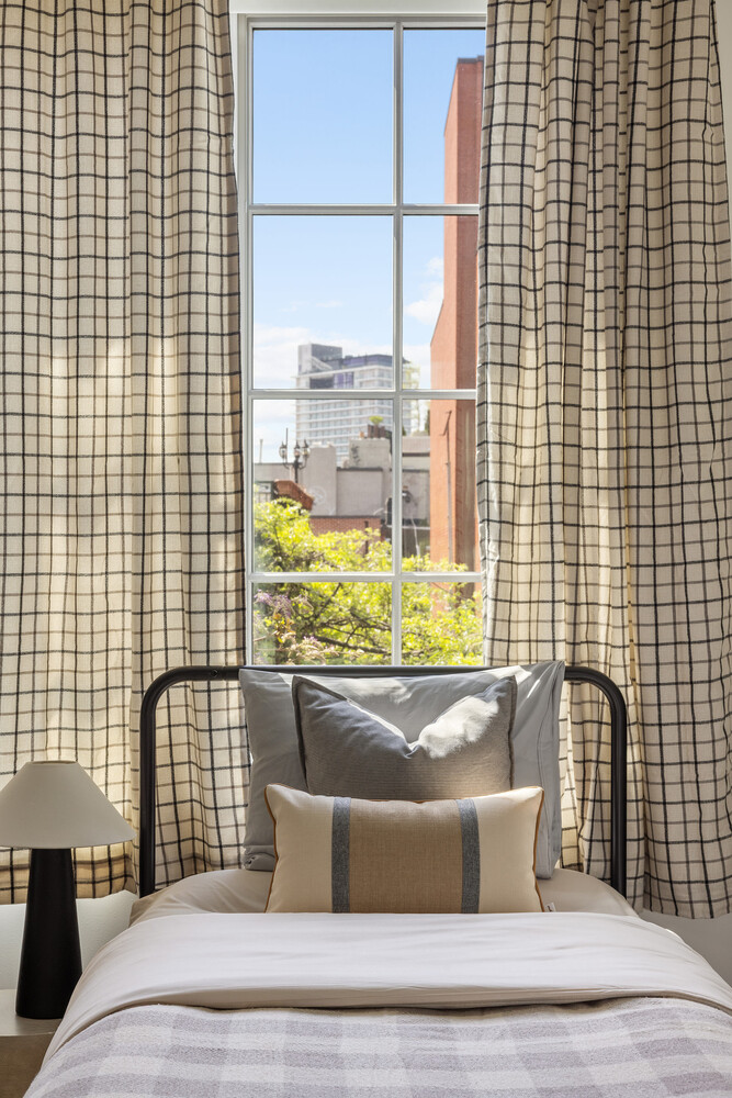 84 Oak Street 3B Greenpoint Brooklyn NY 11222