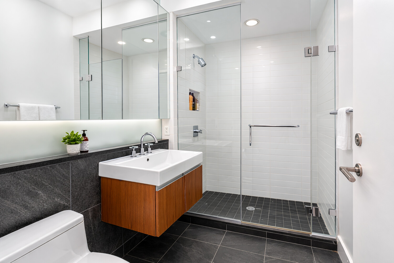 311 West Broadway 6D Soho New York NY 10013