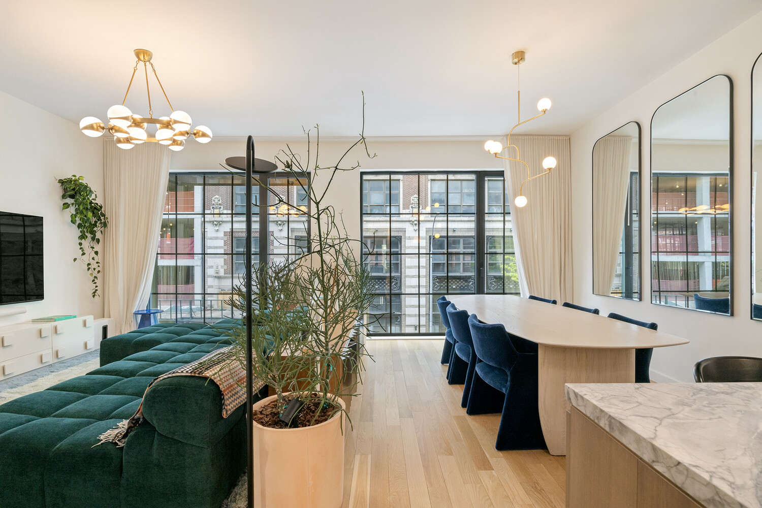 441 West 37th Street 3 Clinton New York NY 10018