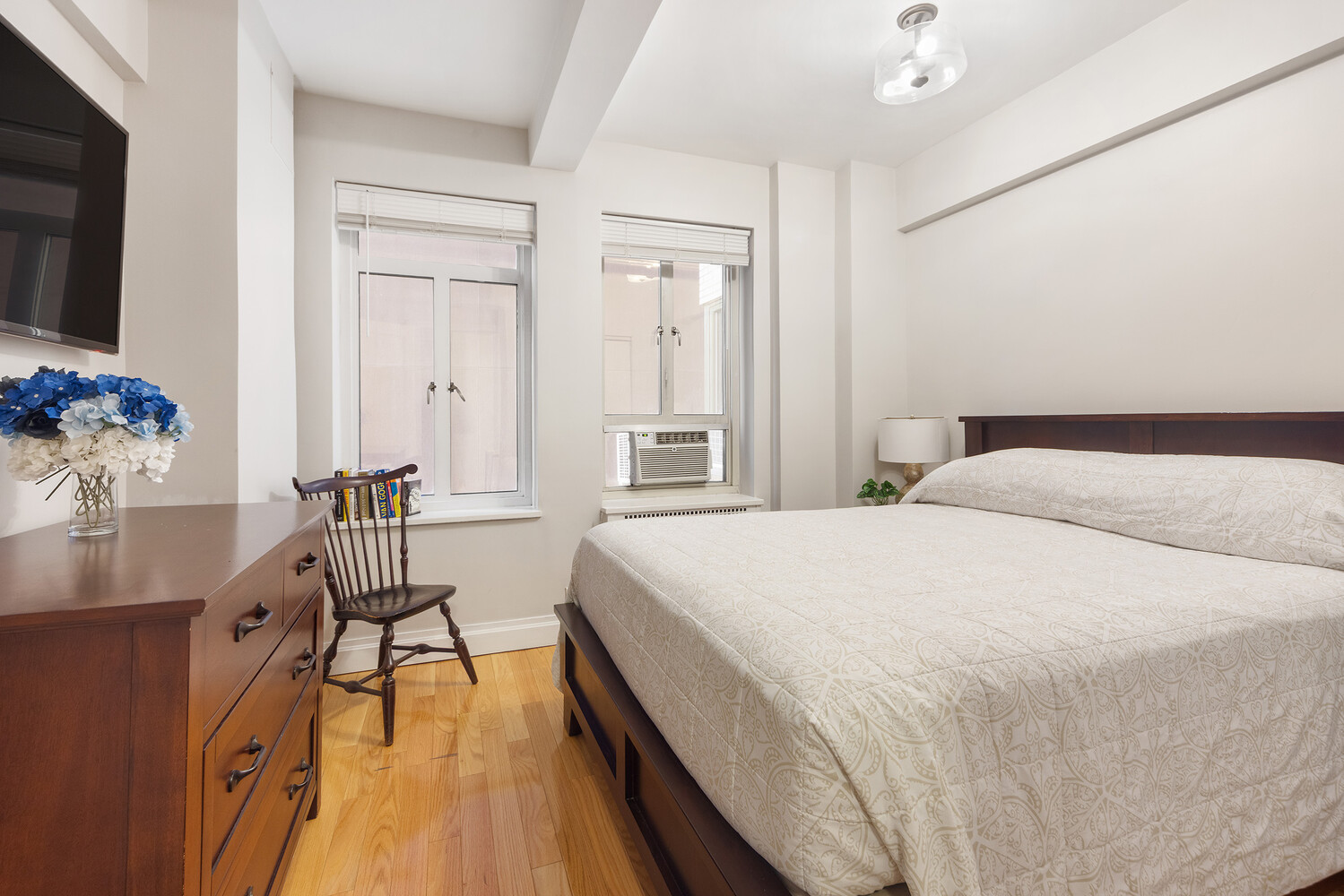 20 East 35th Street 3H Murray Hill New York NY 10016