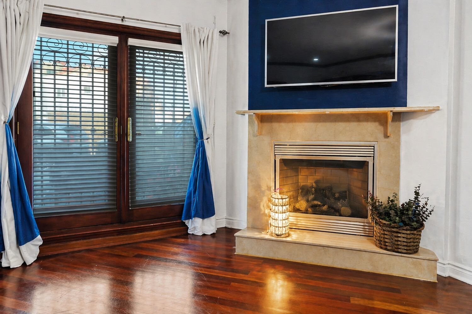 370 90th Street 1D Fort Hamilton Brooklyn NY 11209