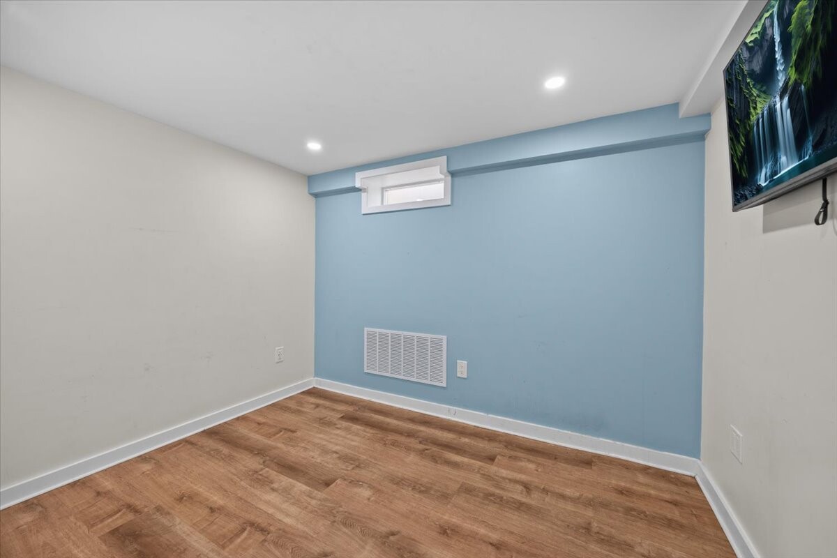 1515 East 55th Street Flatlands Brooklyn NY 11234