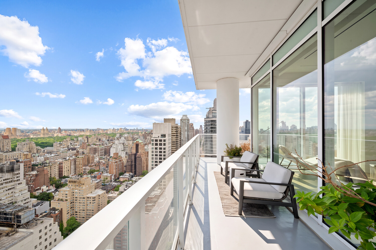 200 East 59th Street Midtown East New York NY 10021