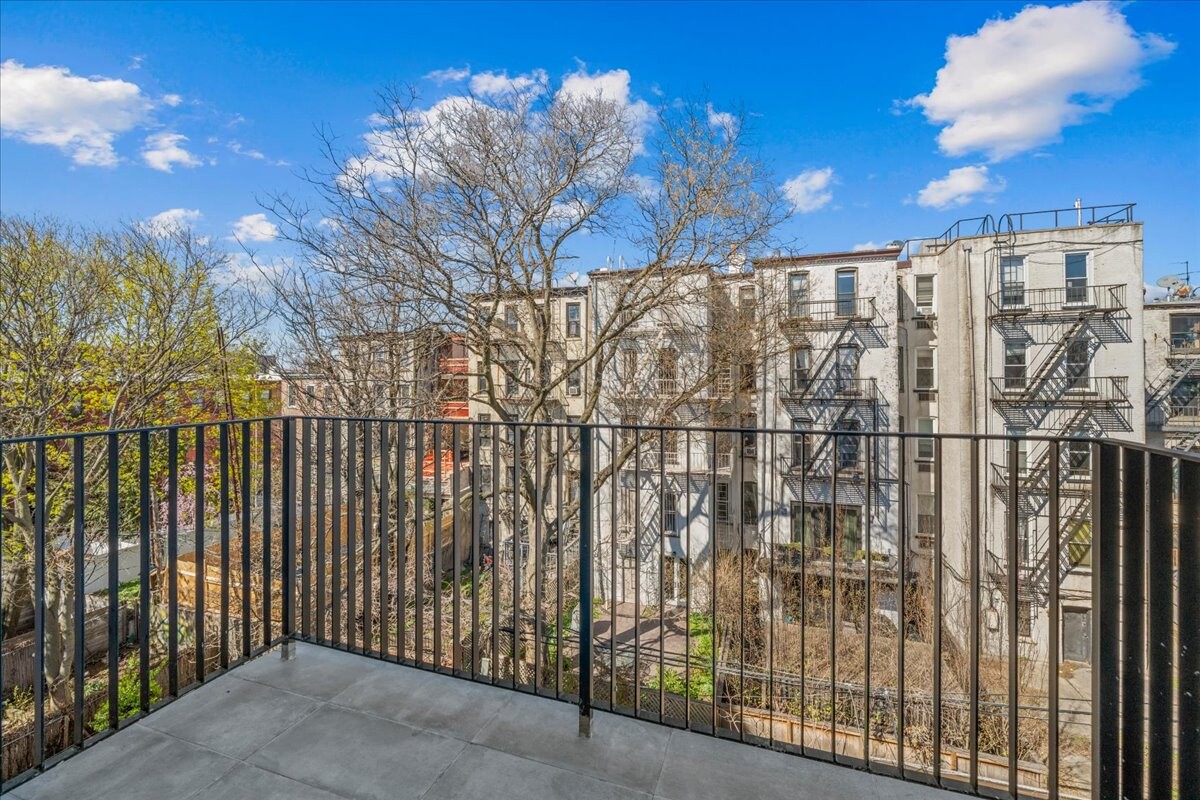 147 Luquer Street 3 Carroll Gardens Brooklyn NY 11231