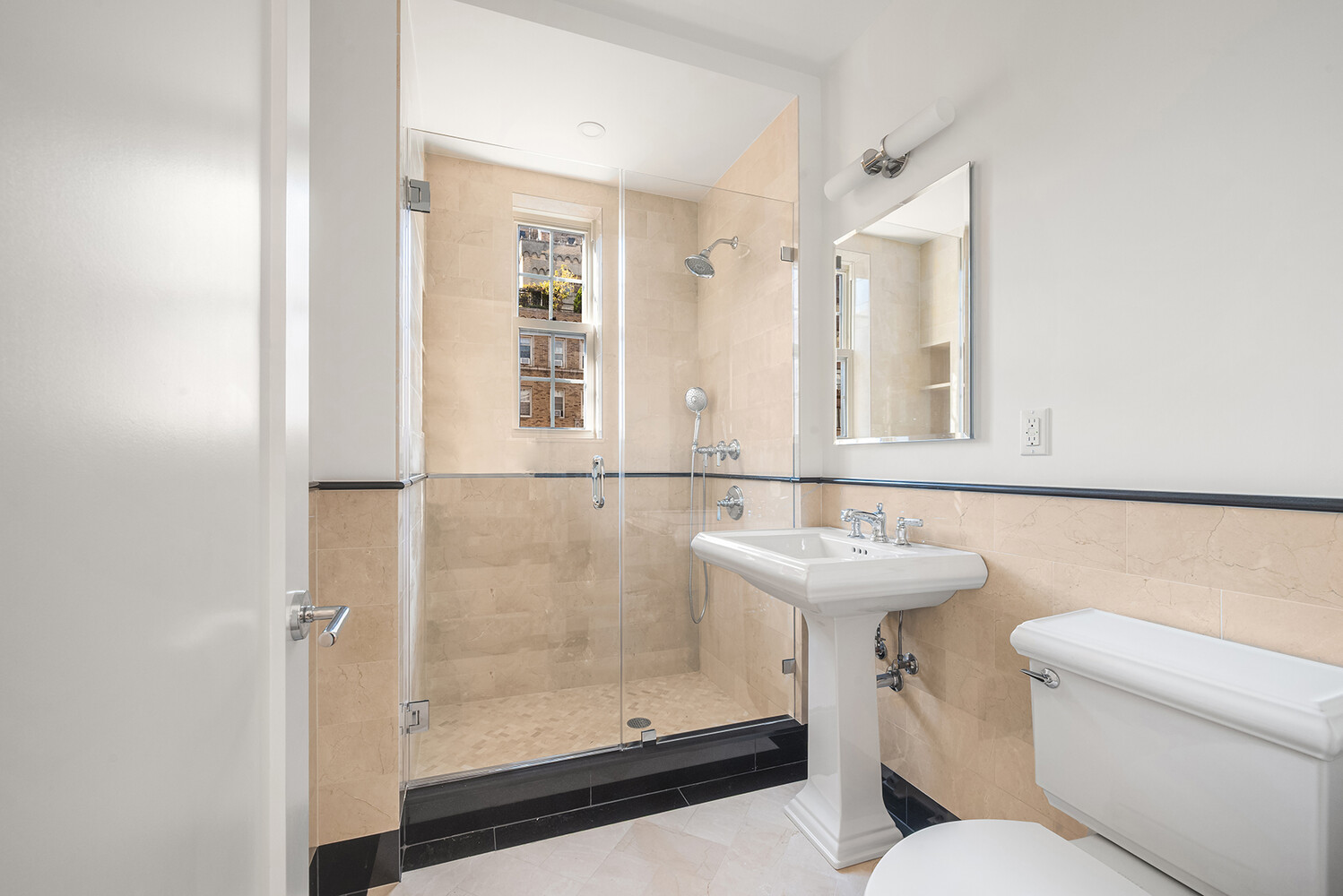 25 Fifth Avenue Greenwich Village New York NY 10003