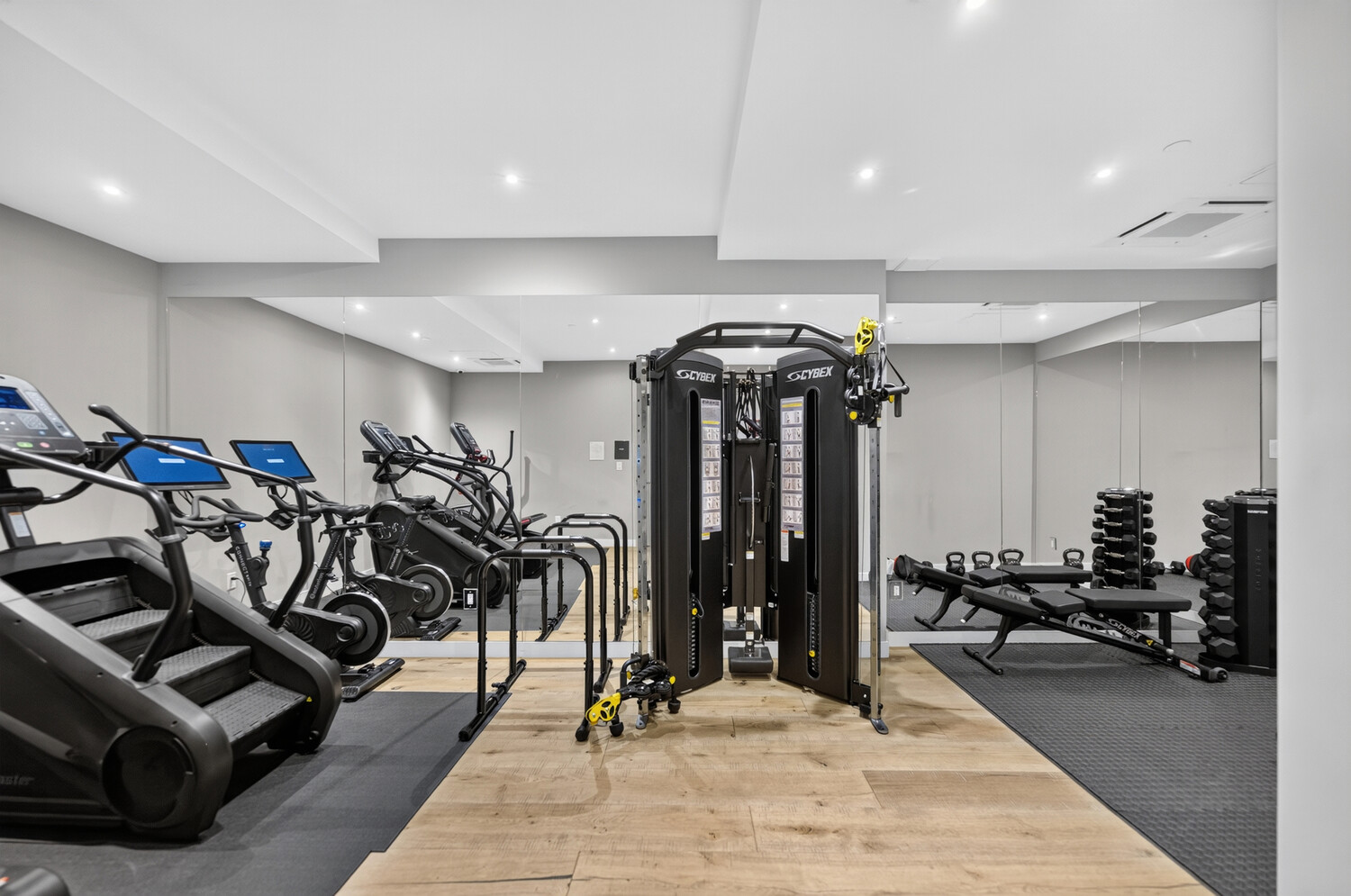305 East 61st Street 702 Upper East Side New York NY 10065
