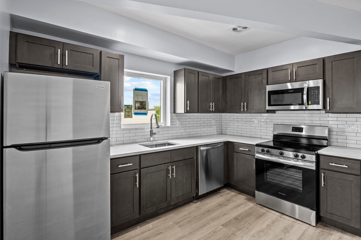 234 Norwood Avenue 3B Highland Park Brooklyn NY 11208