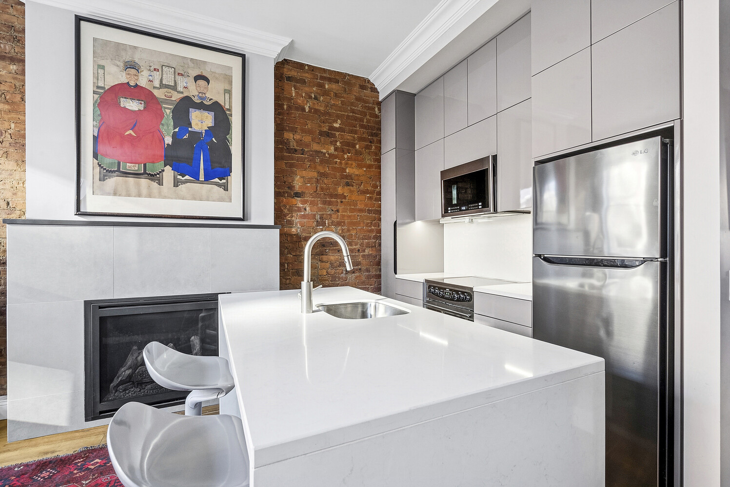 459 West 47th Street 2R Clinton New York NY 10036