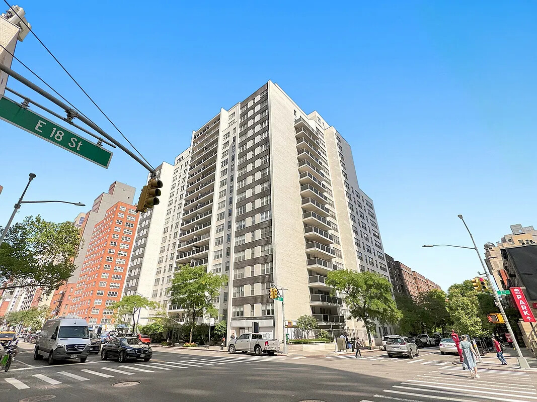 205 Third Avenue 12U Gramercy Park New York NY 10003