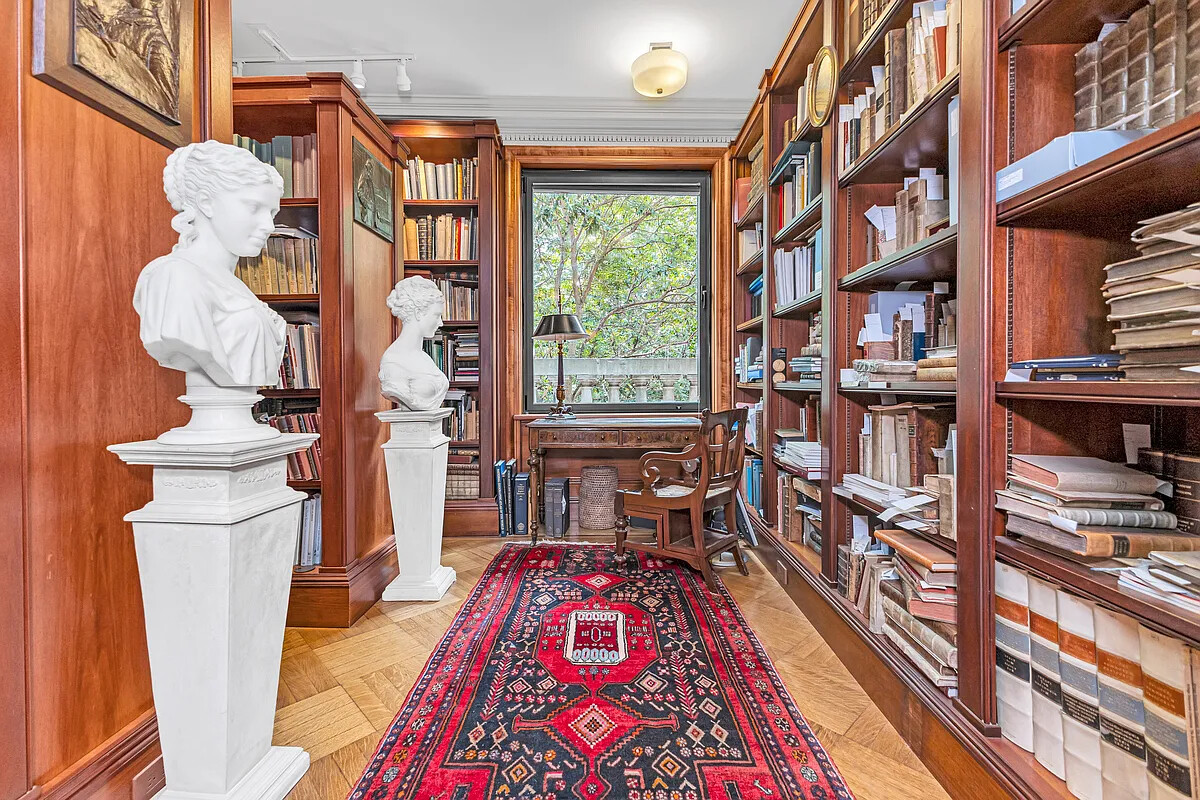 258 Riverside Drive 1CD Upper West Side New York NY 10025