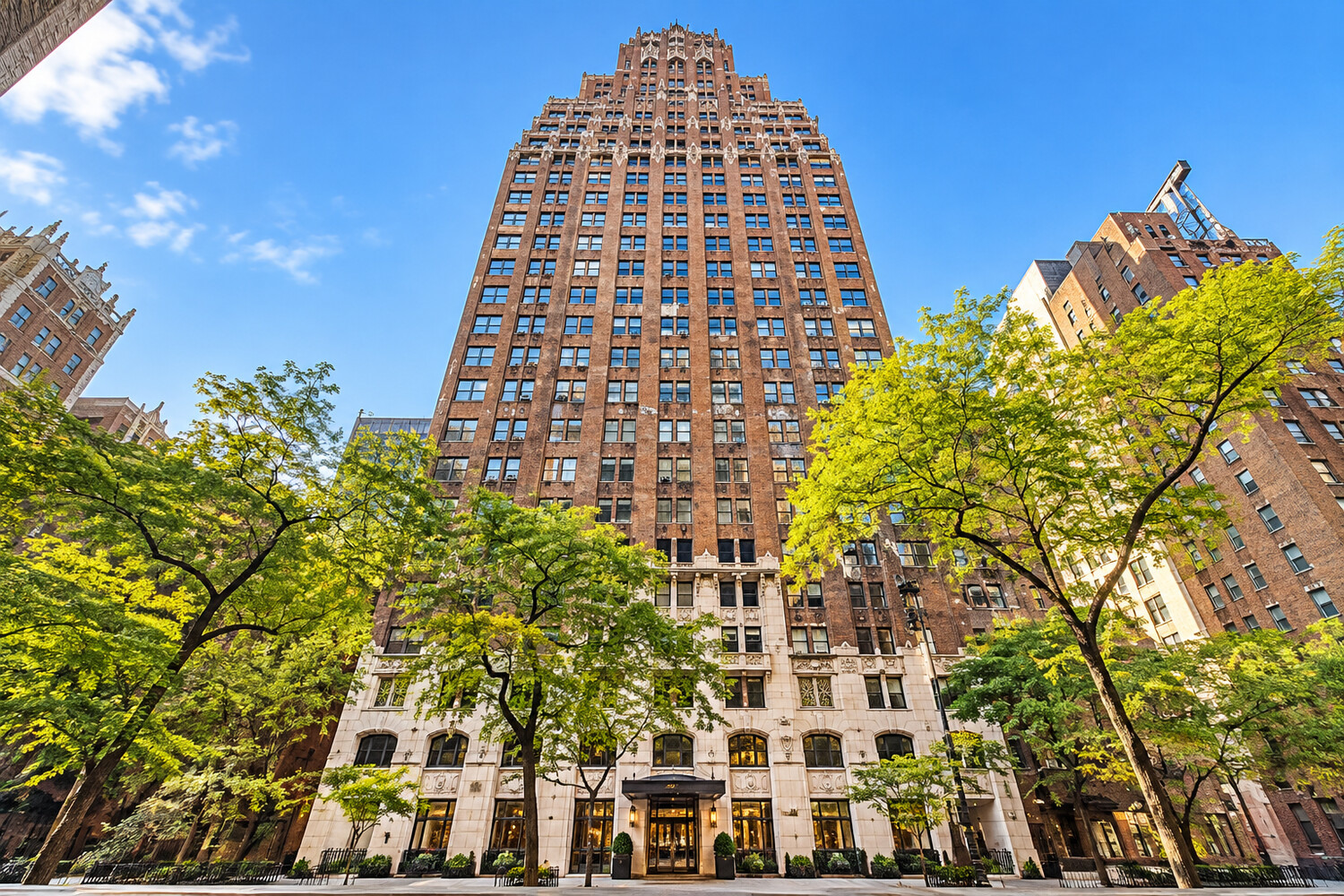 320 East 42nd Street 410 Tudor City New York NY 10017