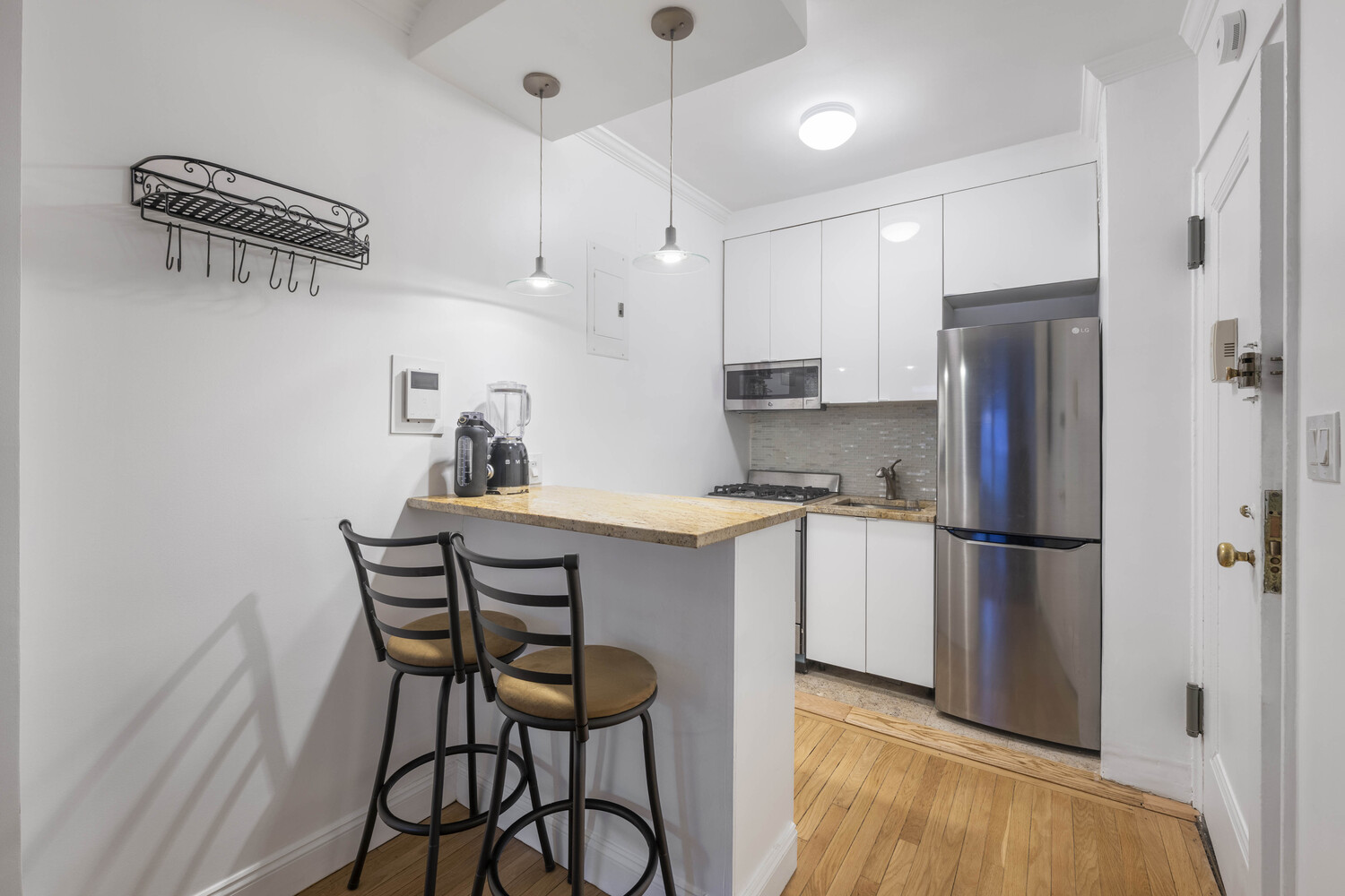 225 East 47th Street 4H Turtle Bay New York NY 10017