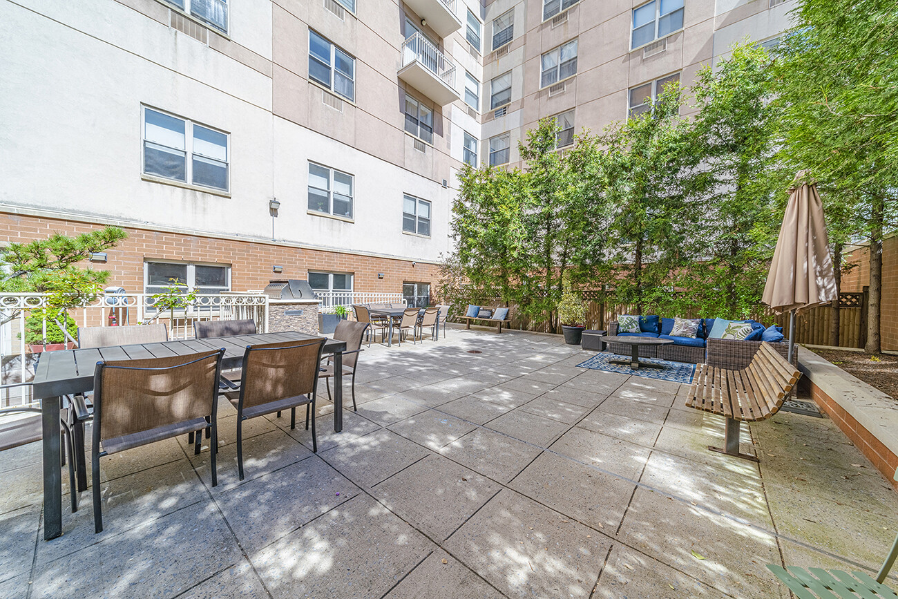 1787 Madison Avenue 202 East Harlem New York NY 10035