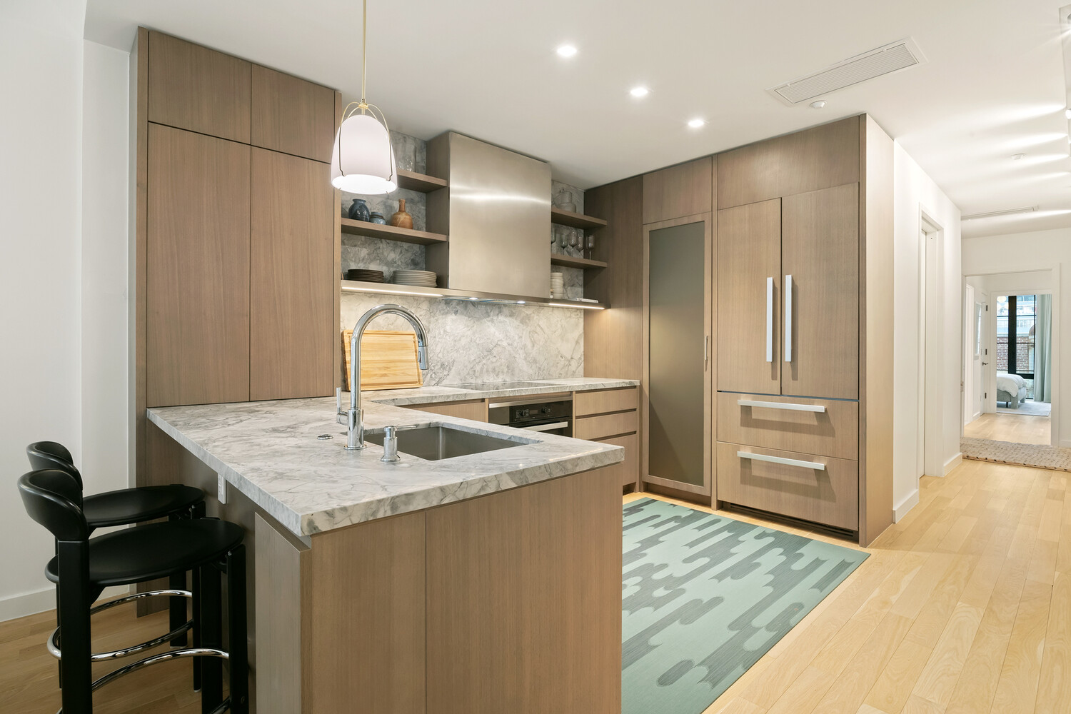 441 West 37th Street 3 Clinton New York NY 10018