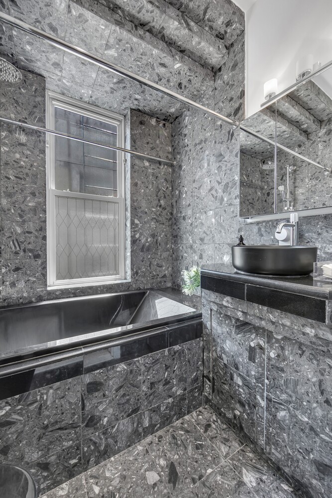 124 Thompson Street APT30 Soho New York NY 10012