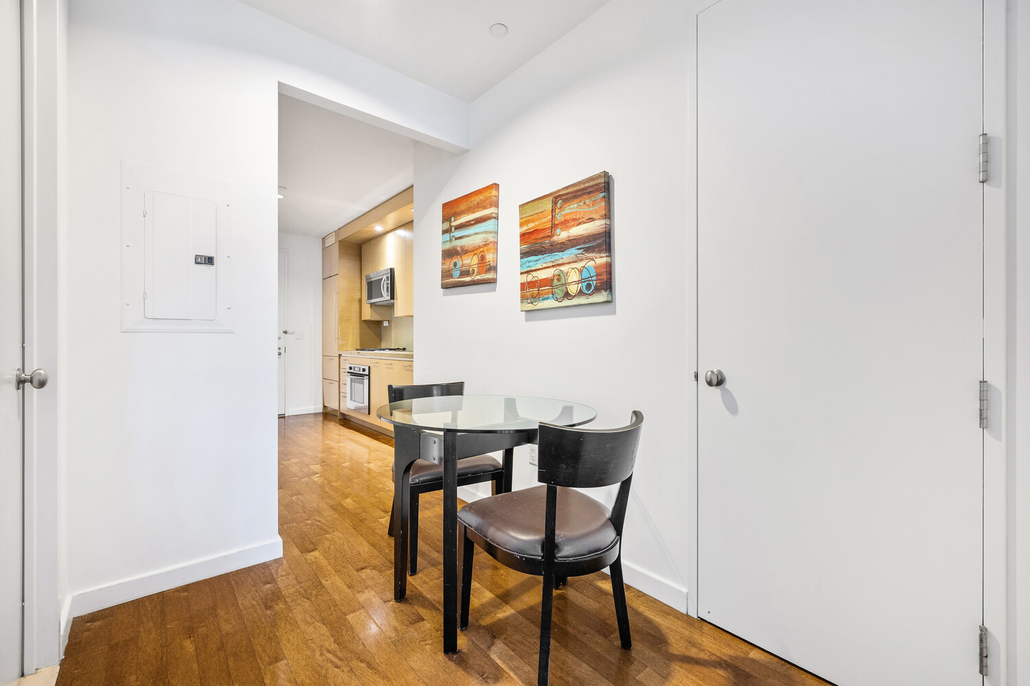 1600 Broadway Midtown West New York NY 10019