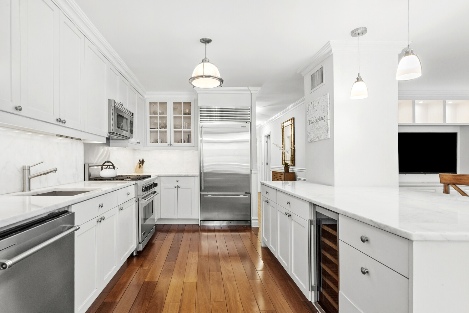 118 East 60th Street 16G Upper East Side New York NY 10022