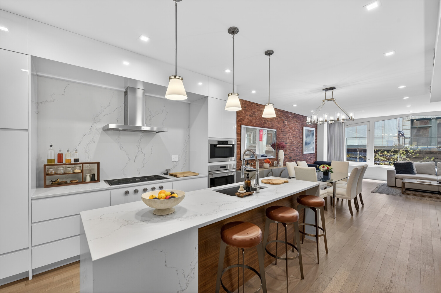 17 East 17th Street 2FL Flatiron District New York NY 10003