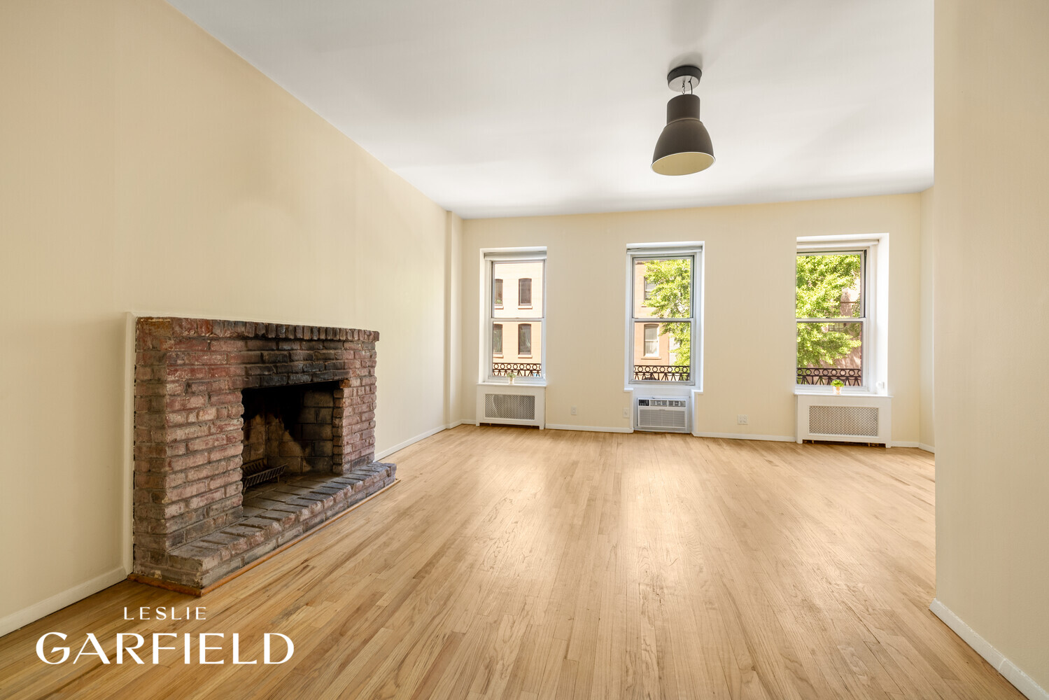 410 East 50th Street TH Beekman Place New York NY 10022