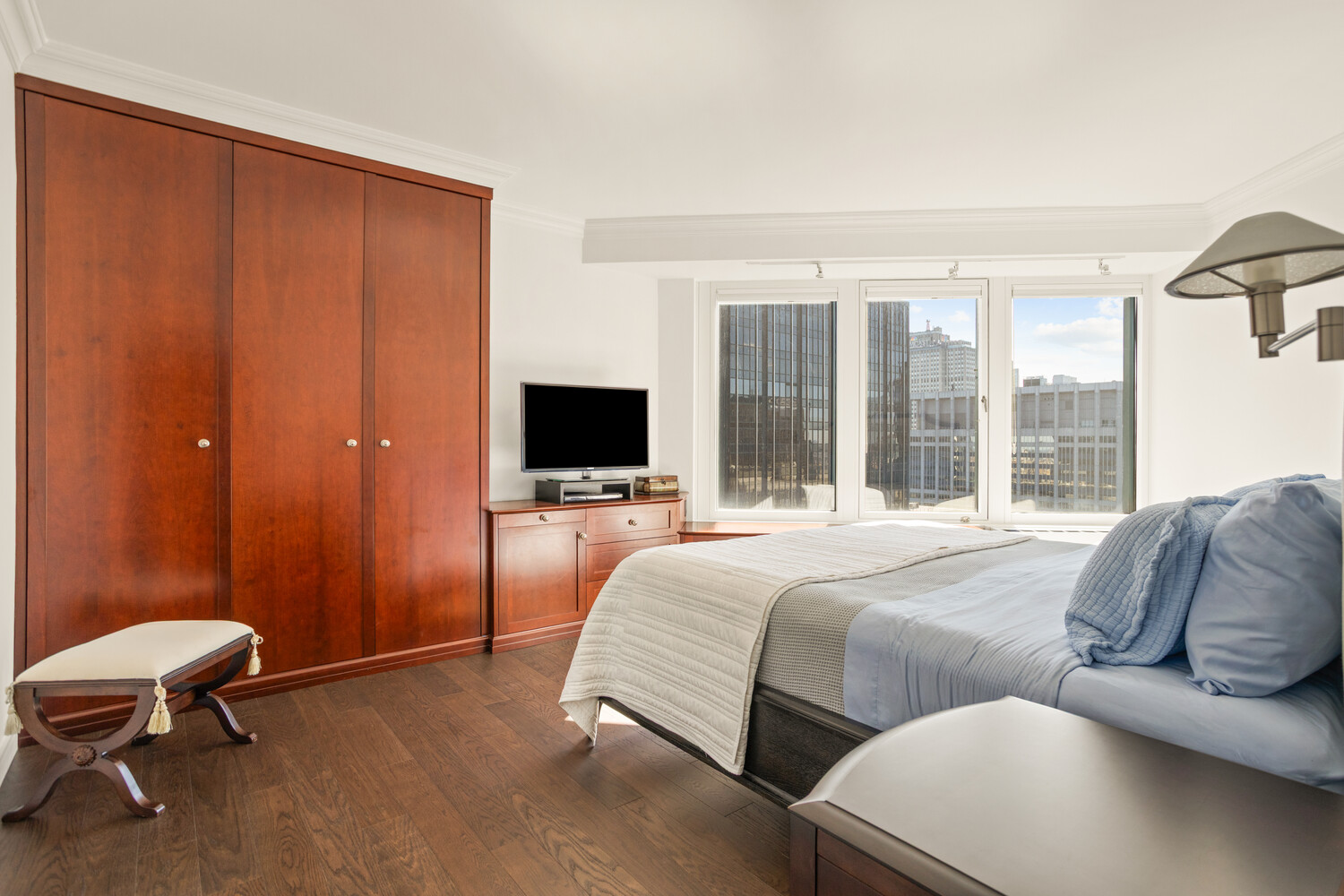 150 West 56th Street 5206 Midtown West New York NY 10019