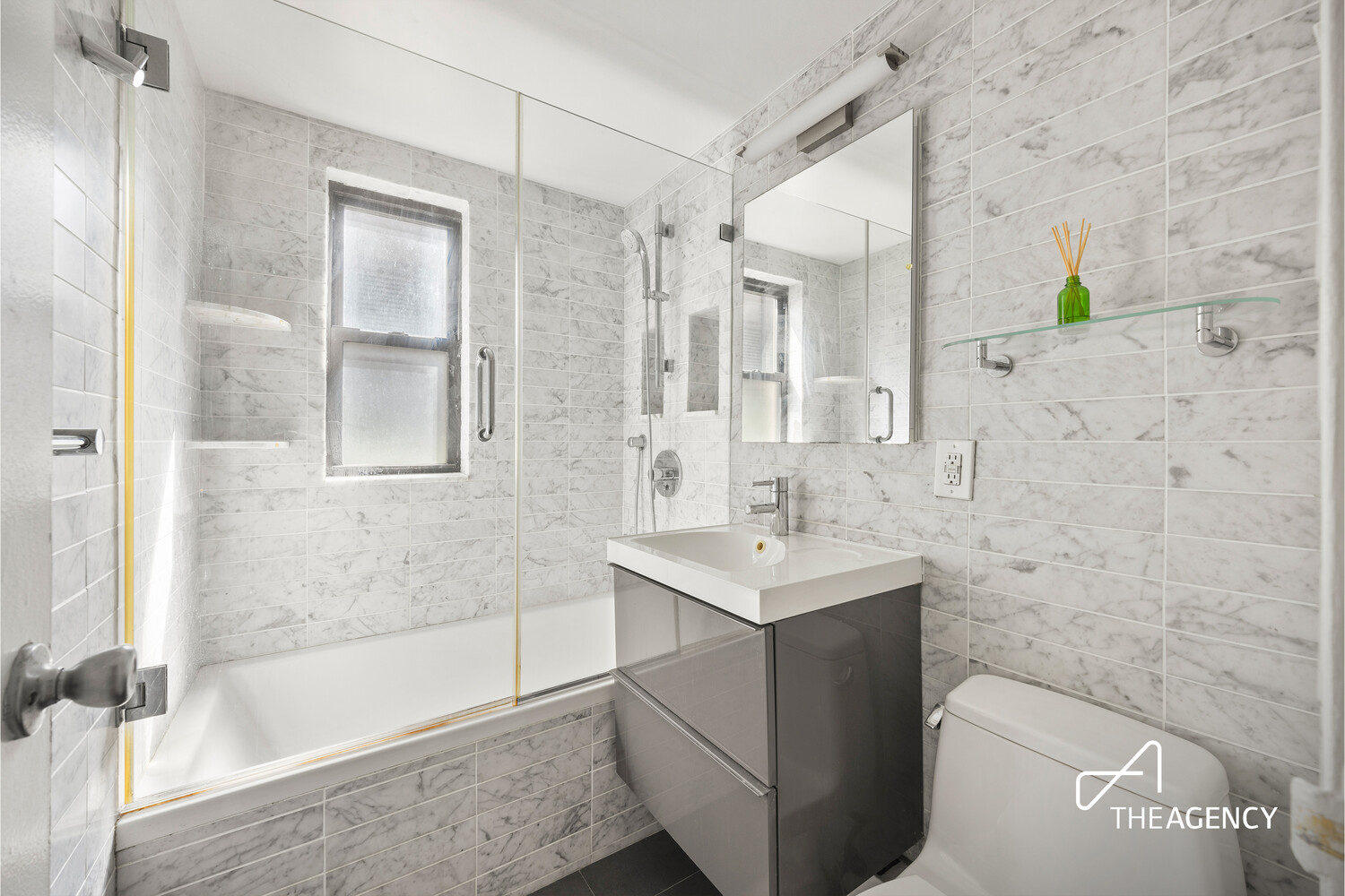333 East 55th Street 14B Sutton Place New York NY 10022