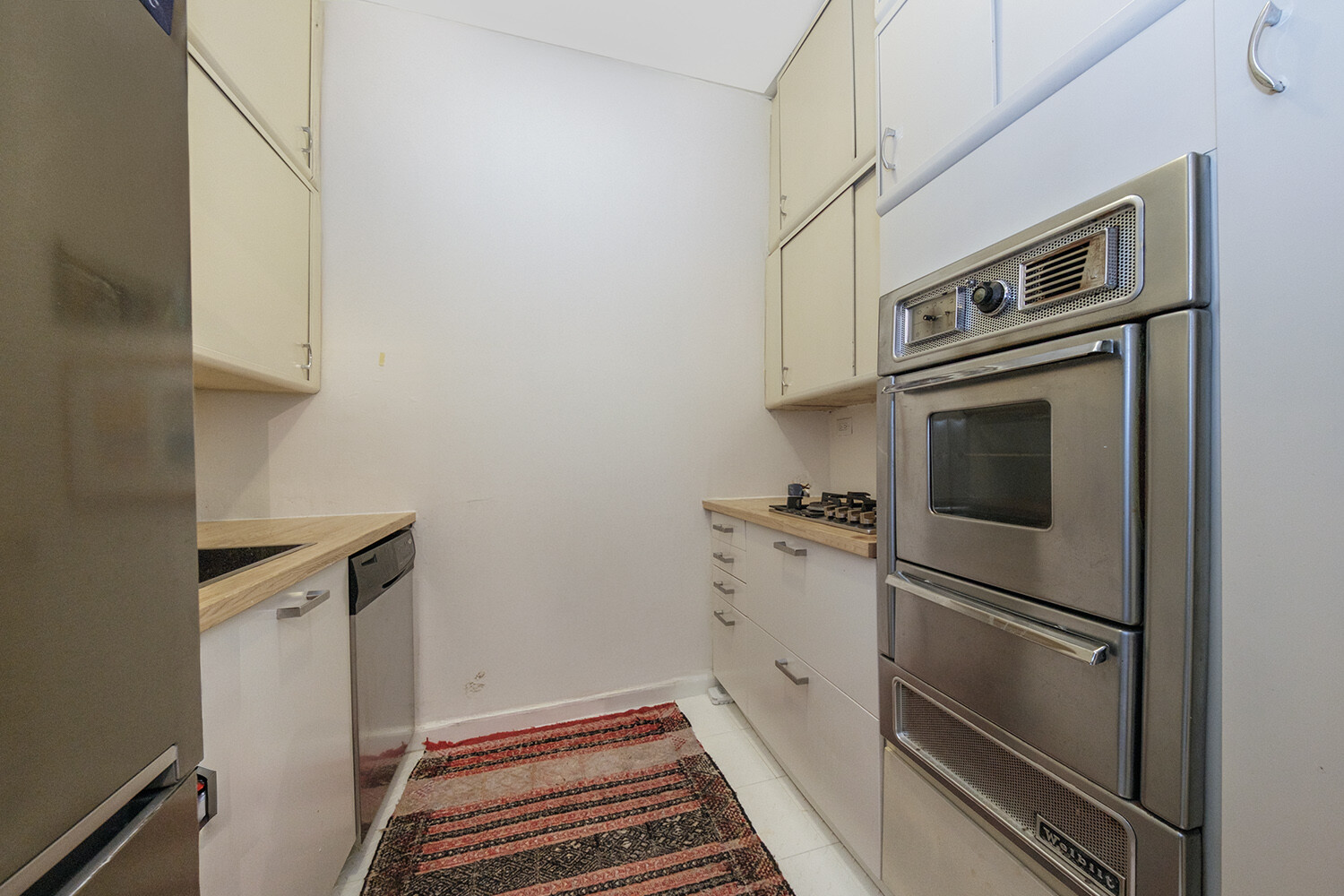 25 East 69th Street 5B Upper East Side New York NY 10021