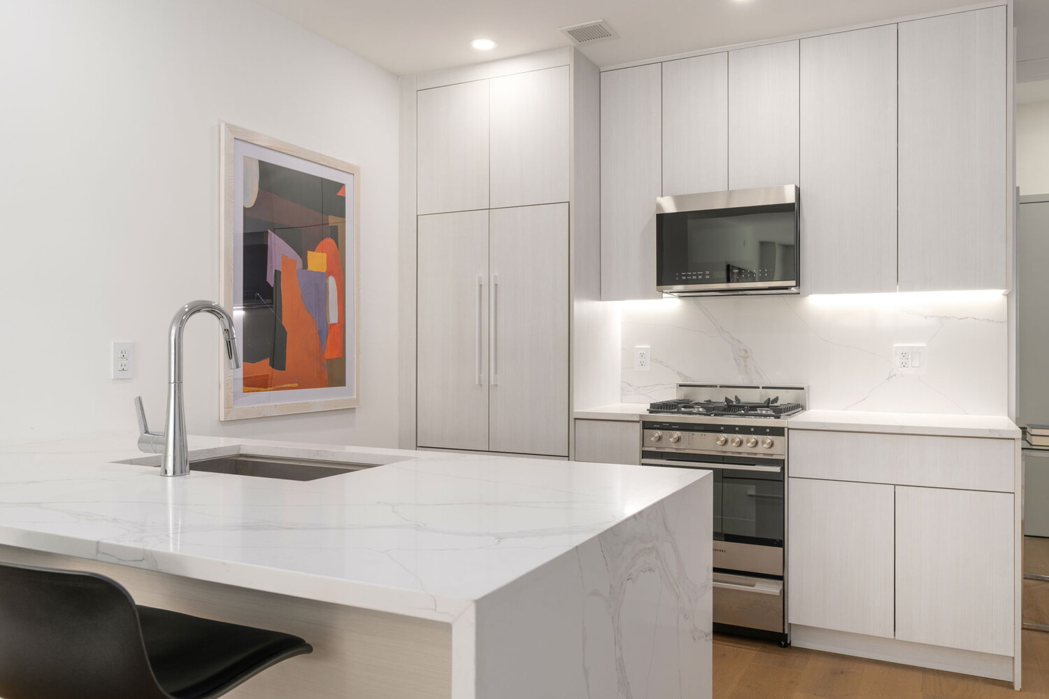 379 Ocean Parkway 3B Kensington Brooklyn NY 11218