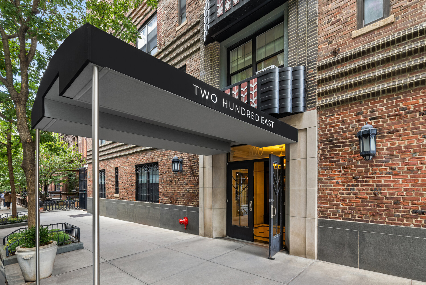 200 East 16th Street 2J Gramercy Park New York NY 10003