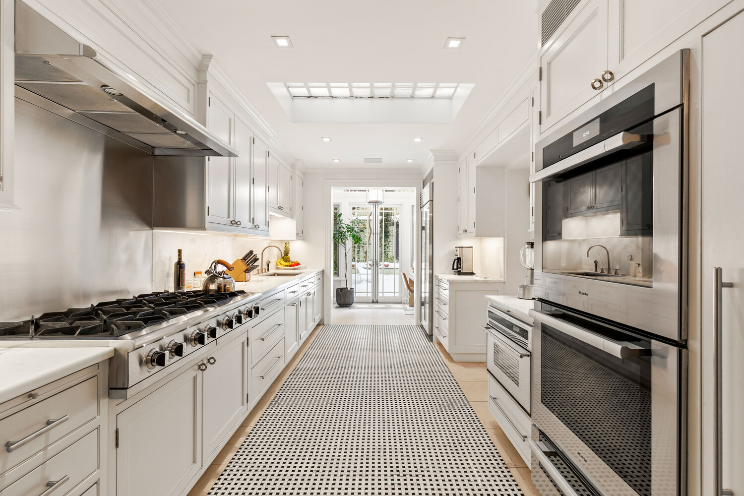 116 East 70th Street Upper East Side New York NY 10021
