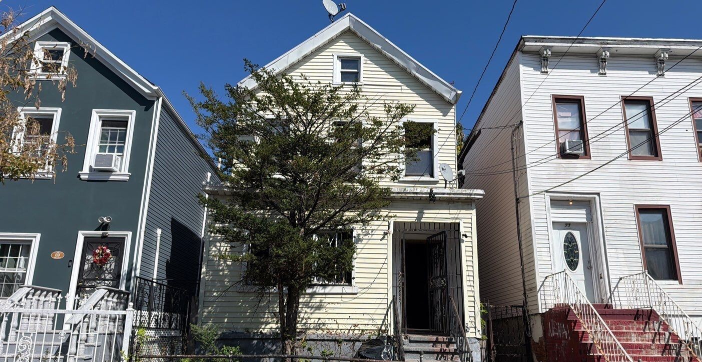 71 Milford Street East New York Brooklyn NY 11208