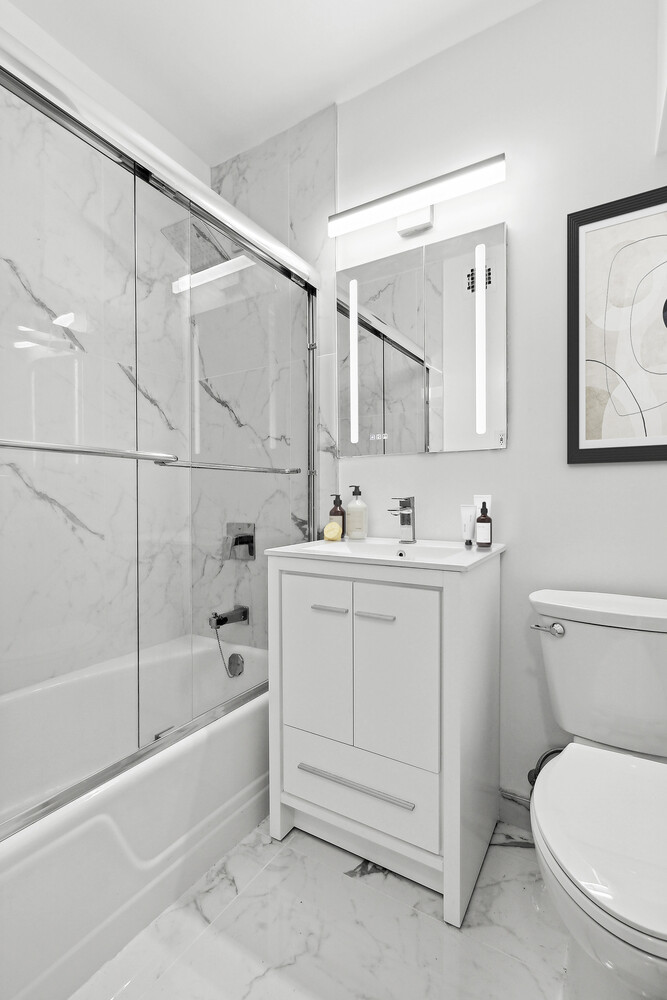 211 East 53rd Street 14A Turtle Bay New York NY 10022