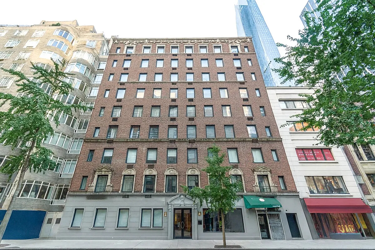 40 West 55th Street 4B Midtown West New York NY 10019